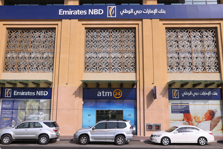 How to open bank account in uae for non residents what to